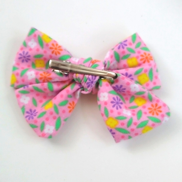 Dog Hair Bows - Set of 2 Bows for Pets with clip 3" - Picture 5 of 5